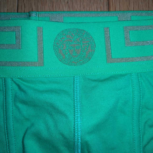 NWOT VERSACE GRECA BORDER BOXER BRIEFS IN LIME - Picture 6 of 7